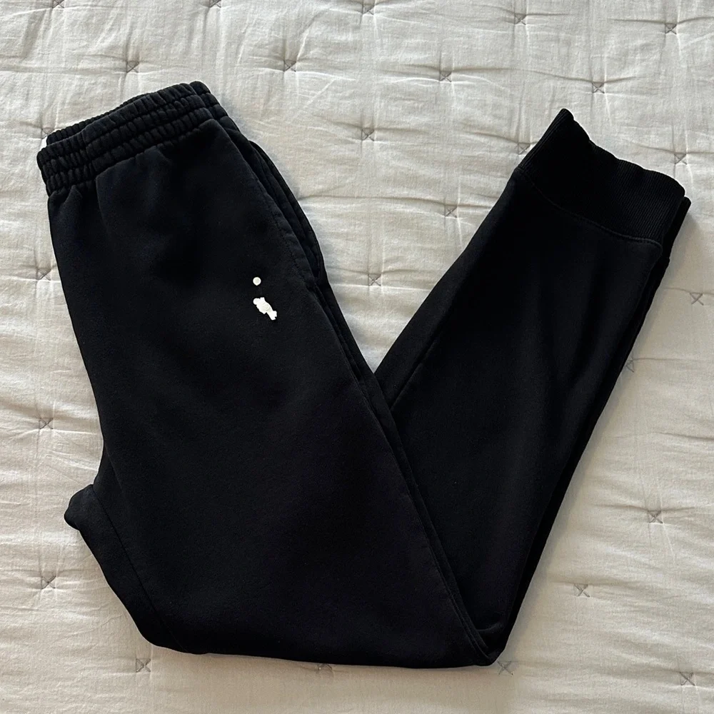 Jordan Kids Black Sweatpants with White Logo - Picture 1 of 8
